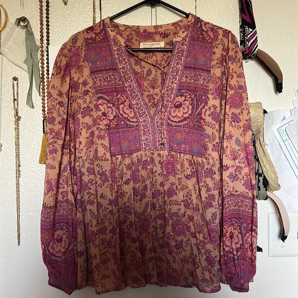 SPELL & THE GYPSY Medium Long Sleeve Blouse Top. MINT NEVER WORN